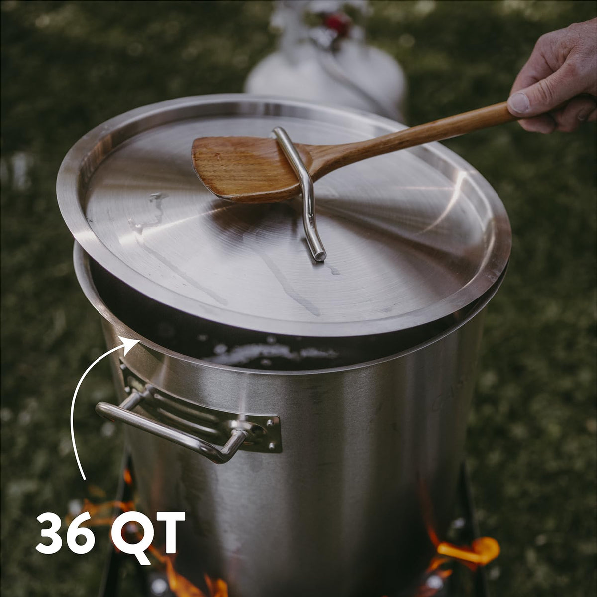Stainless Steel 36qt Stockpot with Basket and Lid D518572
