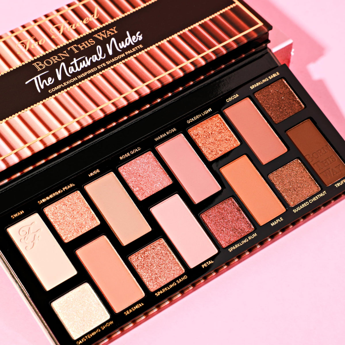 Natural Nudes Eye Shadow Palette T262
